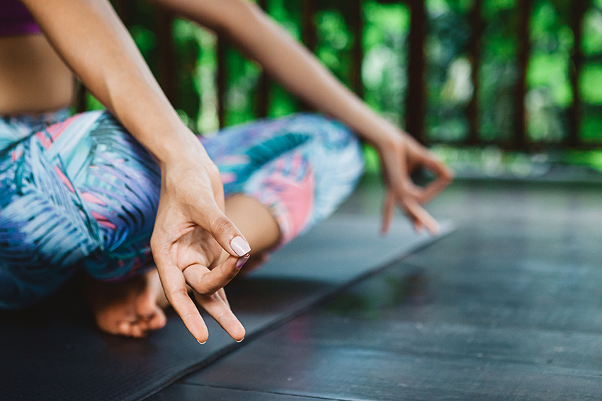 Image Bali: yoga avec les dieux!