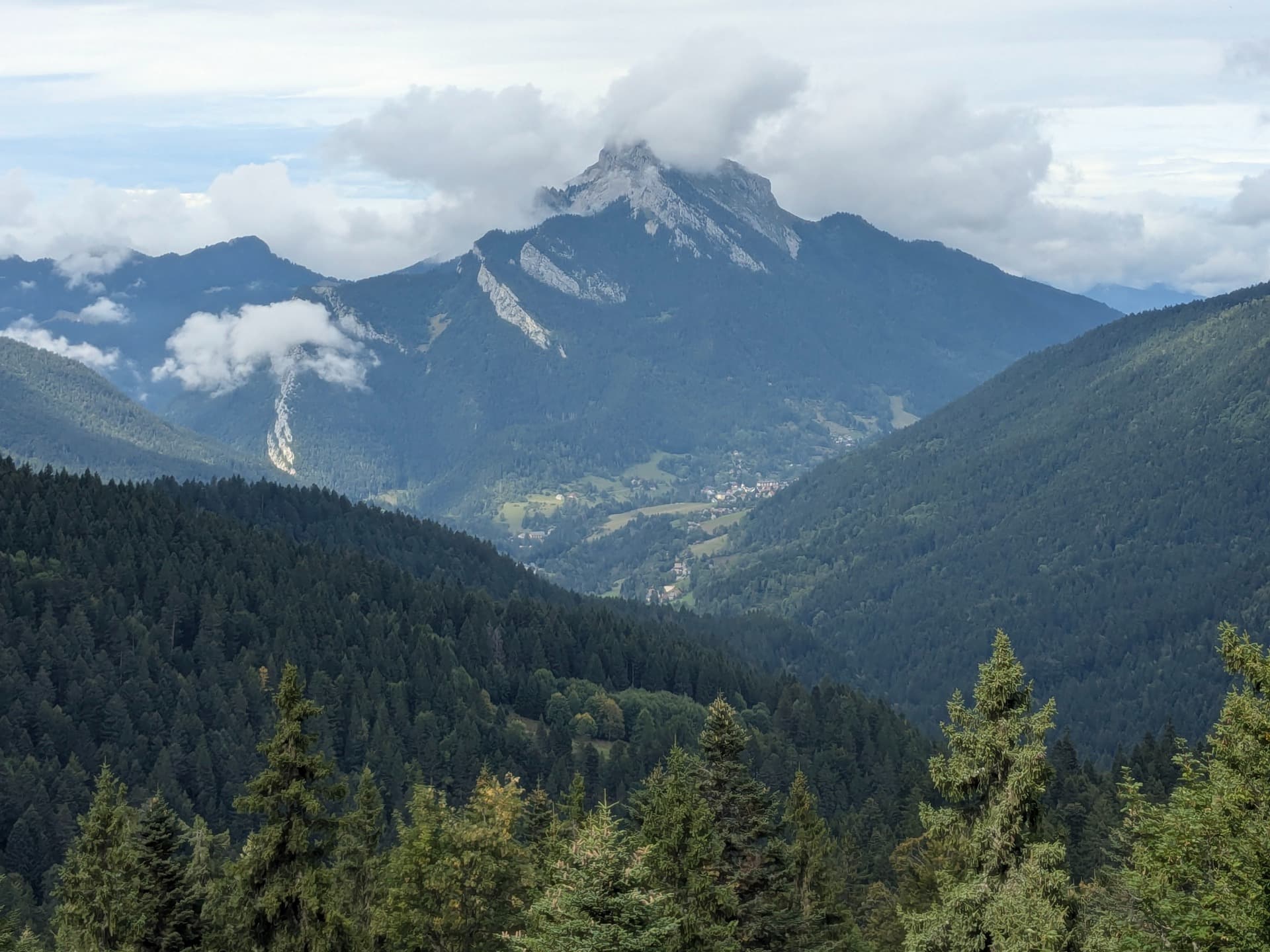 Au sommet du Mont Granier