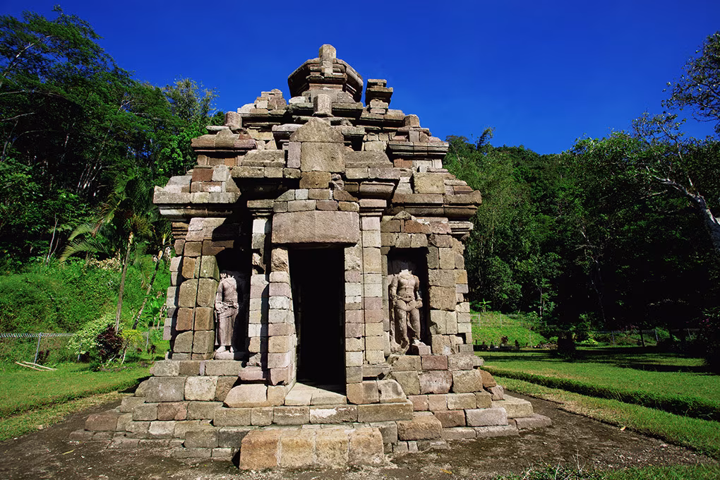 Yogyakarta intime : demi-journée « Archéologie » (à la recherche des temples perdus)